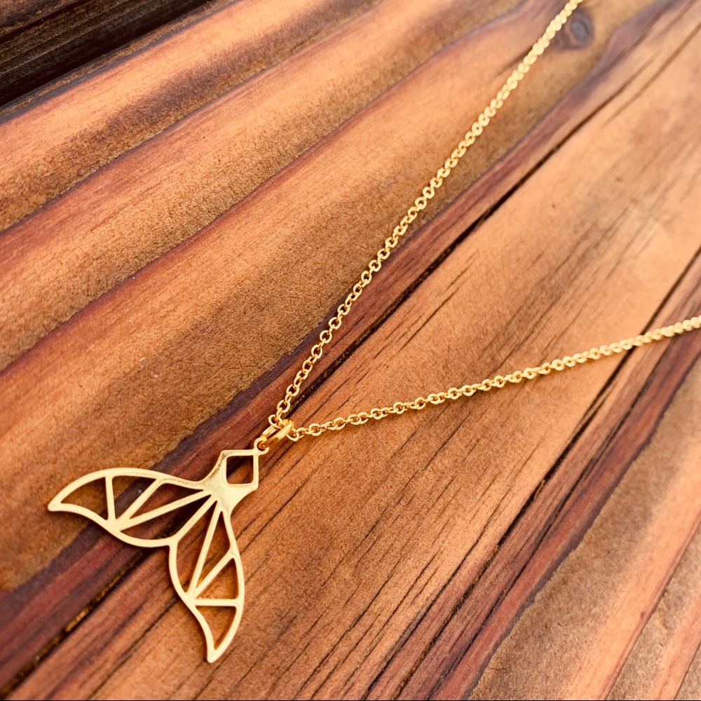 GOLD Mermaid Tail 14k Gold Plated Stainless Steel Necklace With Gift Box - Picture 6 of 9